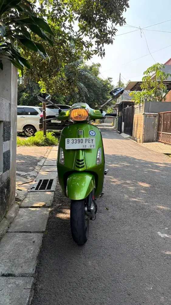 Vespa Metic i-Get 150