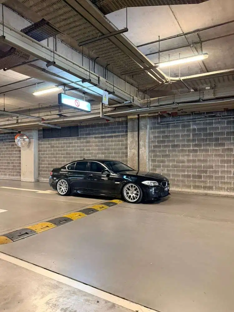 BMW 528i 2012 Turbo