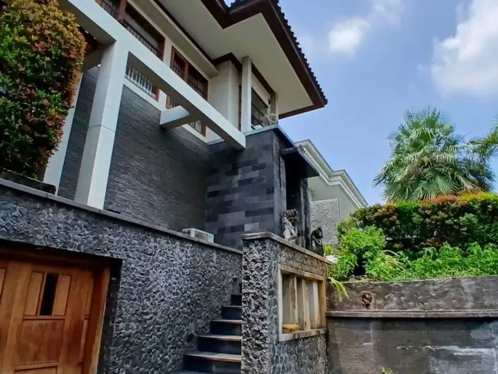 Jual Rumah Bukit Gading Villa, Kelapa Gading, Jakarta Utara Luas Tanah 640m2
