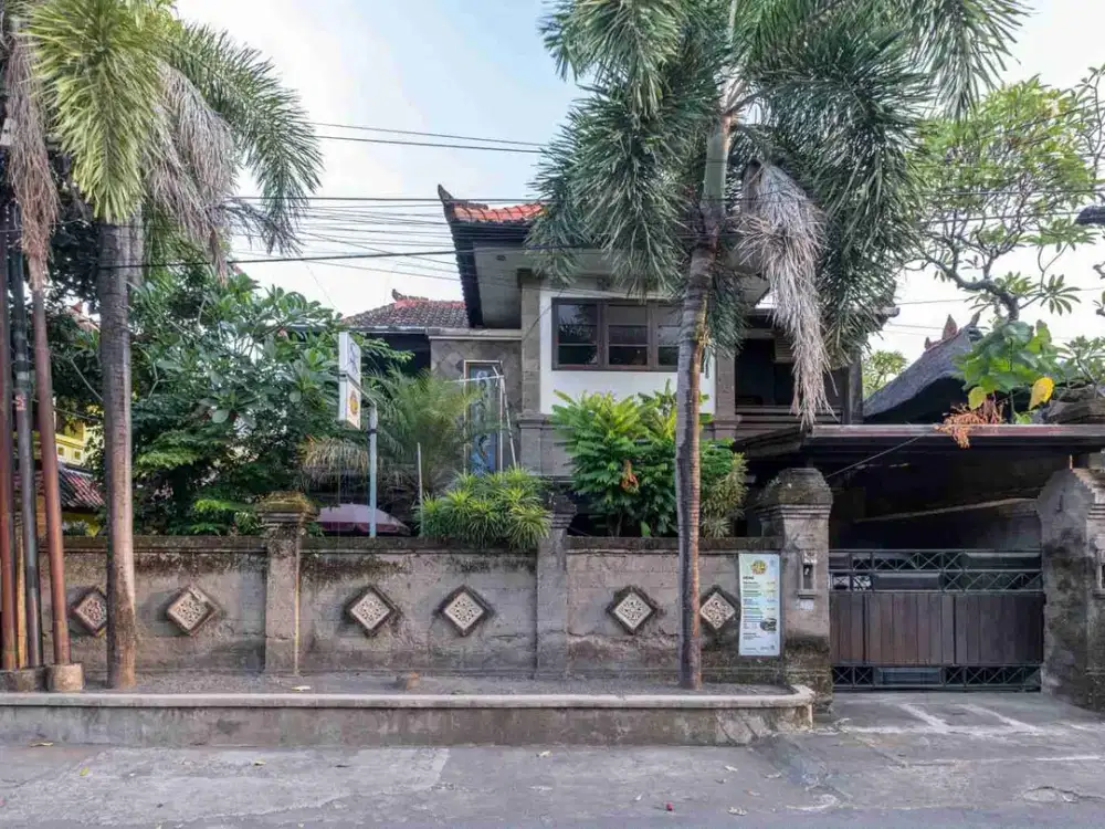 RUMAH STRATEGIS RENON DENPASAR BALI