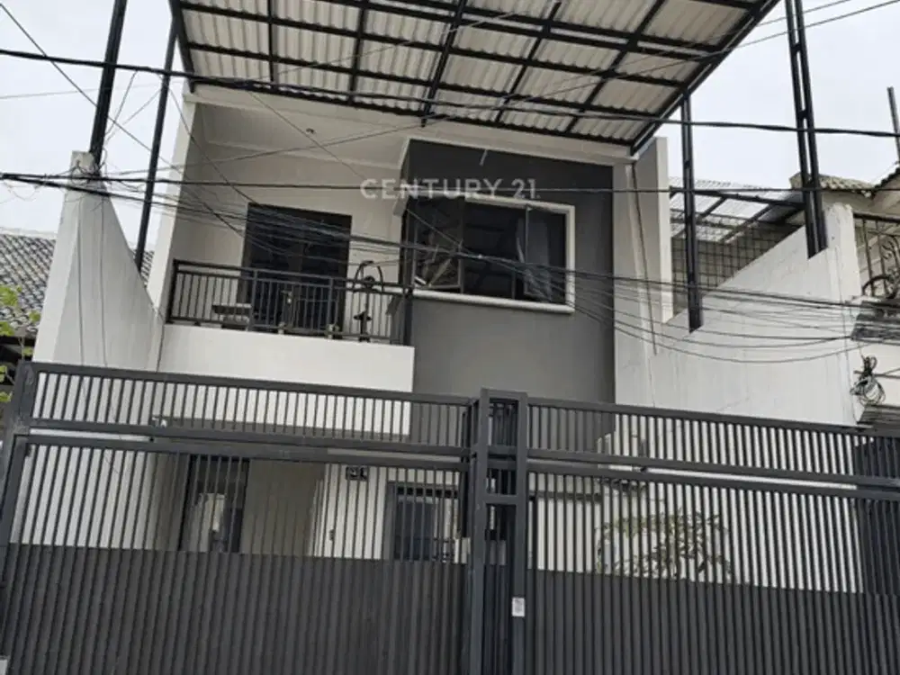 Rumah Rapi 2 Lantai Siap Huni Area Metro Permata 1 Karang Tengah
