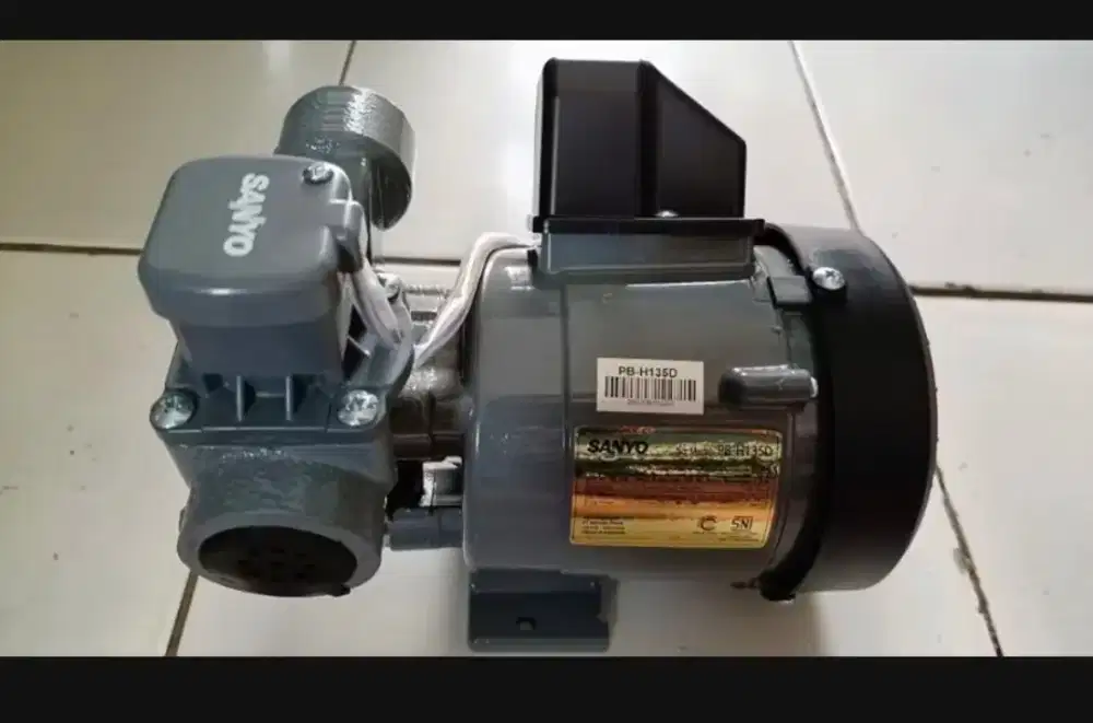 SANYO Mesin pompa pendorong air otomatis - booster pump - PB - H135D