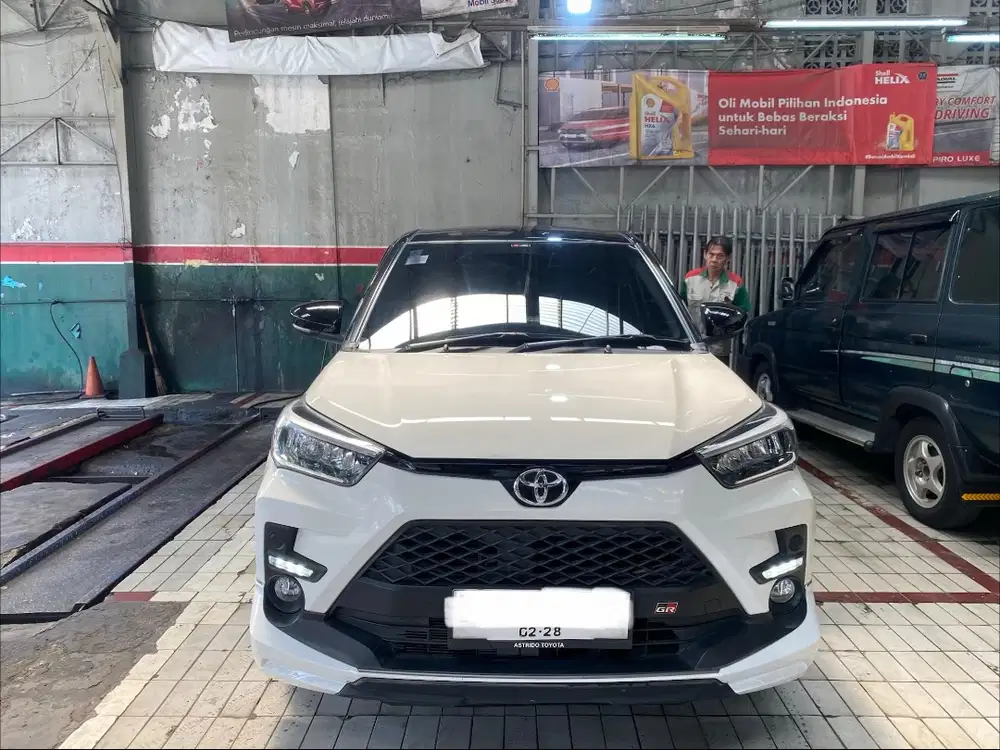 TOYOTA RAIZE SPORT 1000 CC