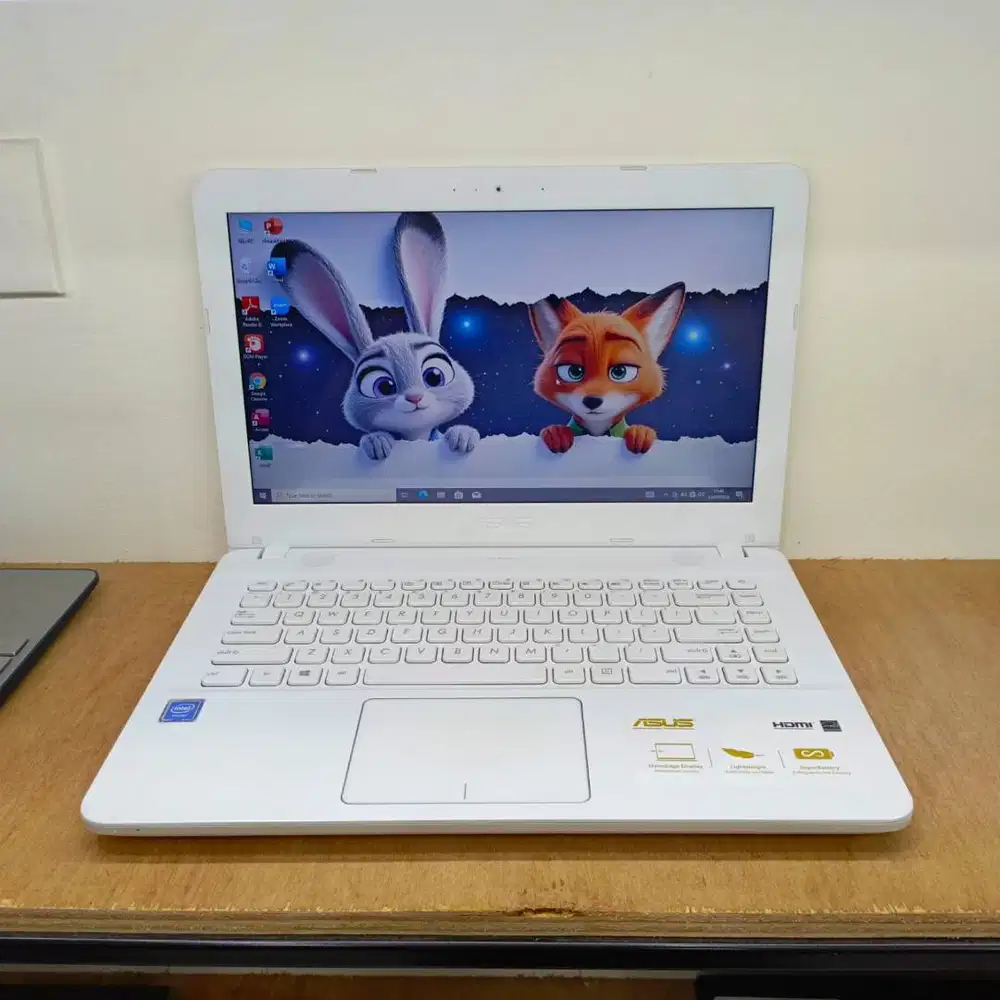 Laptop asus X441 Intel celeron ram 8gb ddr4 SSD 256GB layar 14inc