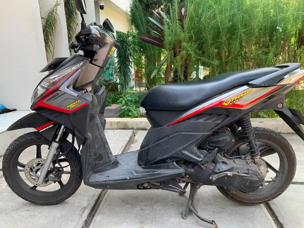 DIJUAL VARIO CBS 110 2010