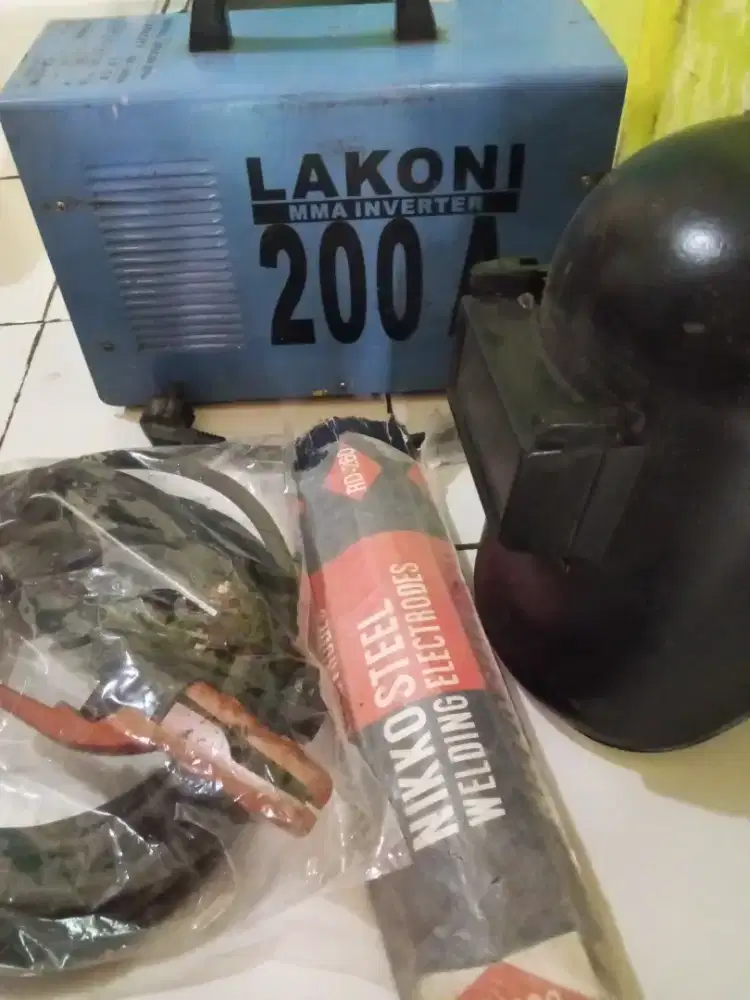 Mesin las merk Lakoni beserta alat kumplit