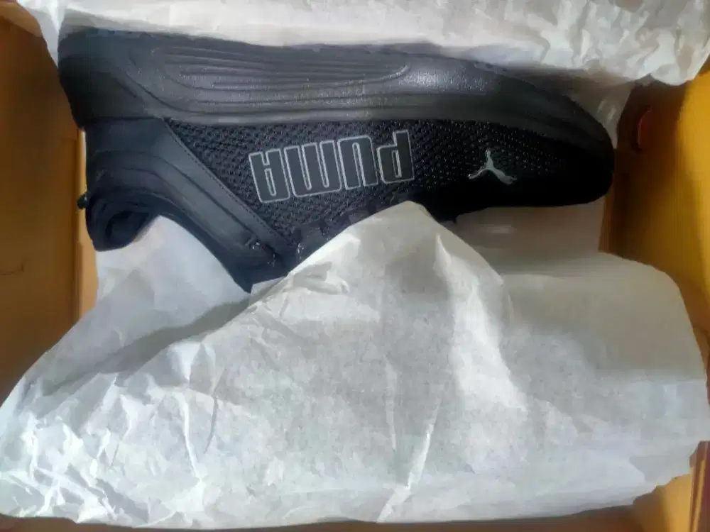 Puma Lari Astro
