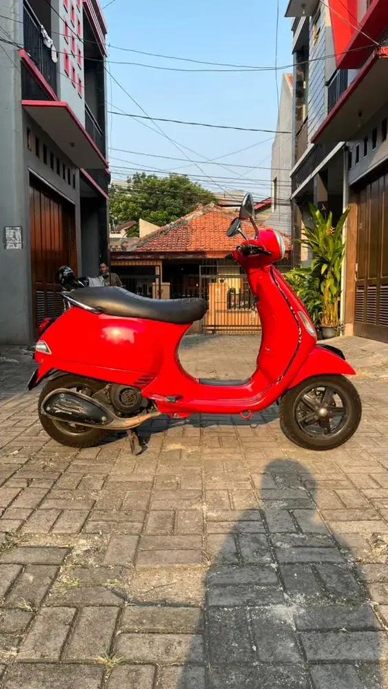 VESPA LX 150 2013