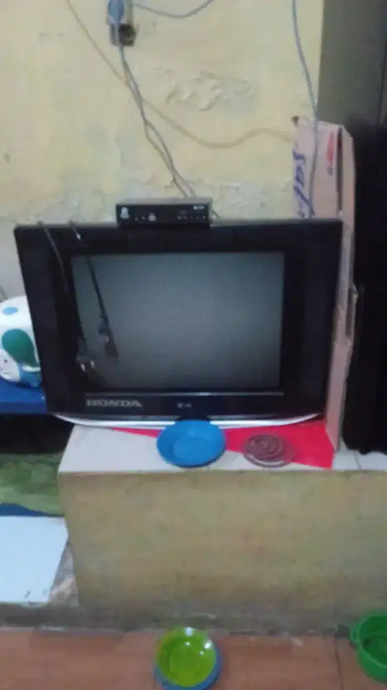 Dijual tv tabung dan stb