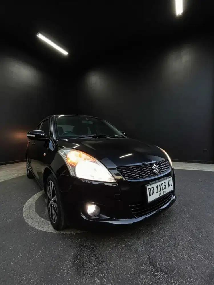 Suzuki Swift tipe GX 2012