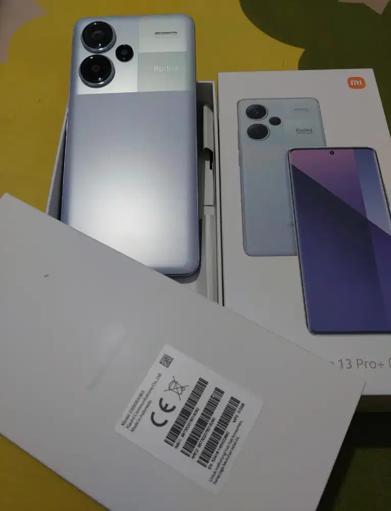 Redmi Note 13 Pro+ 5G (12/512GB) Mulus Like New - Fullset Original