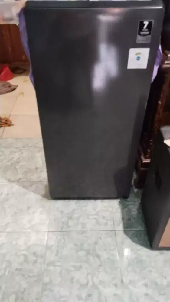 kulkas 1 pintu merk aqua