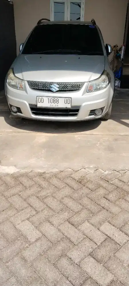 Jual mobil Suzuki x over mulus terawat