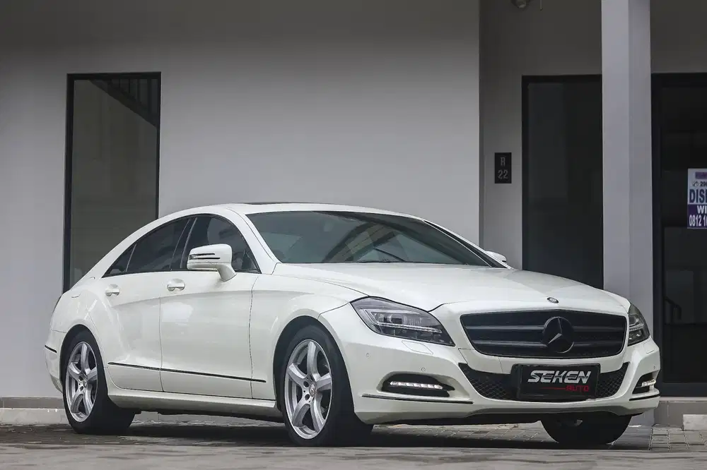 Mercedes Benz Mercy CLS 350 V6 CGI AT Matic 2011 Putih