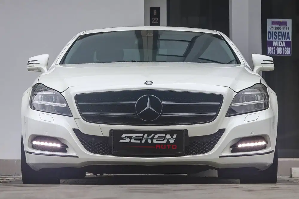 Mercedes Benz Mercy CLS 350 V6 CGI AT Matic 2011 Putih