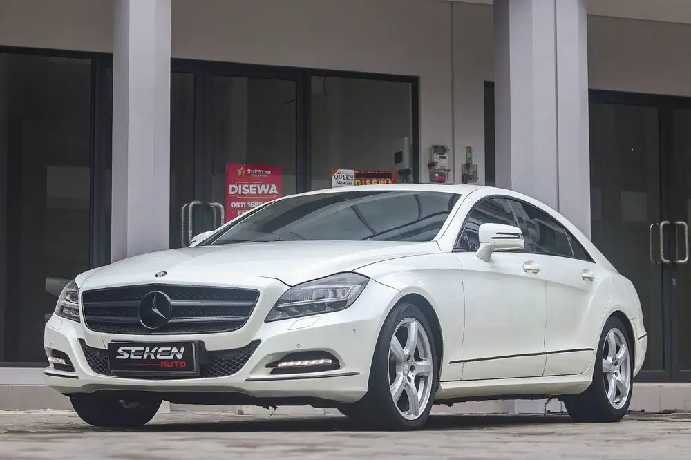 Mercedes Benz Mercy CLS 350 V6 CGI AT Matic 2011 Putih
