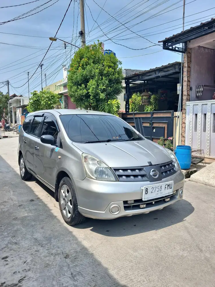 Nissan grand livina xv metik 2008 pajak hidup