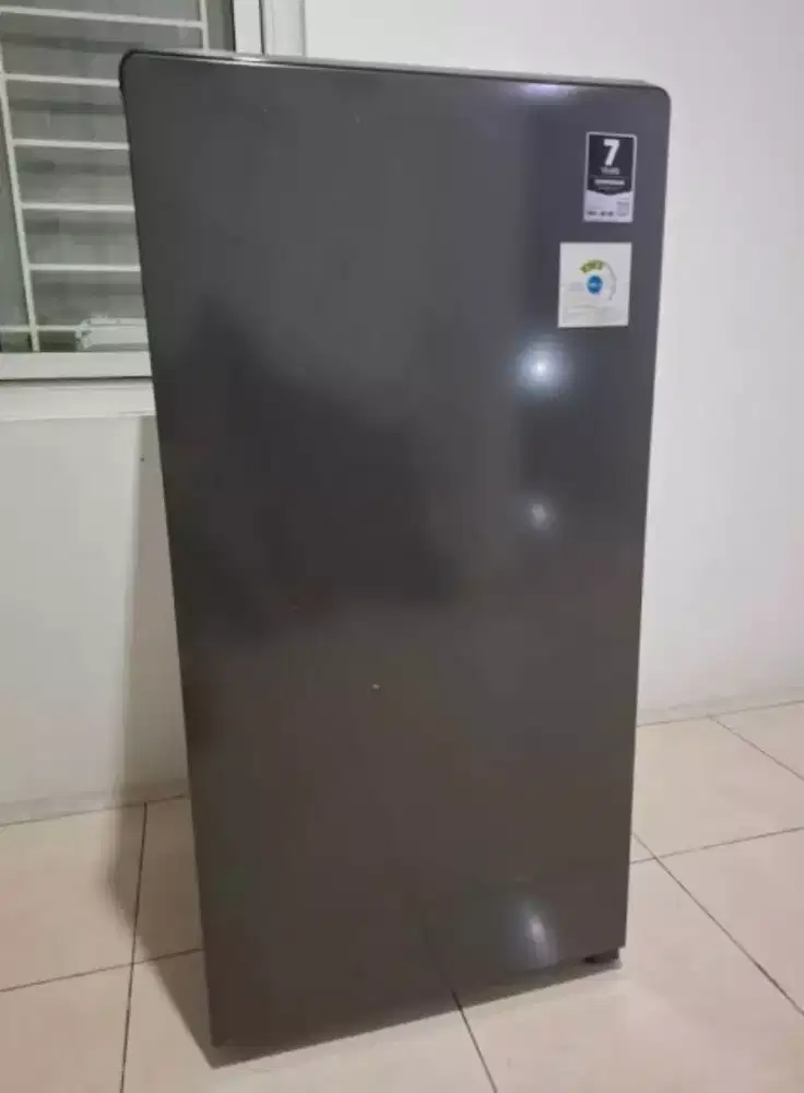 Jual kulkas 1 pintu merek aqua