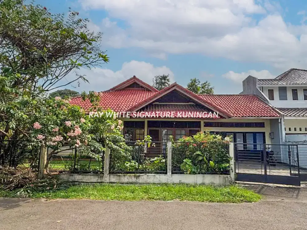 Dijual Rumah 2 Kavling di Bintaro Jaya Sektor 1