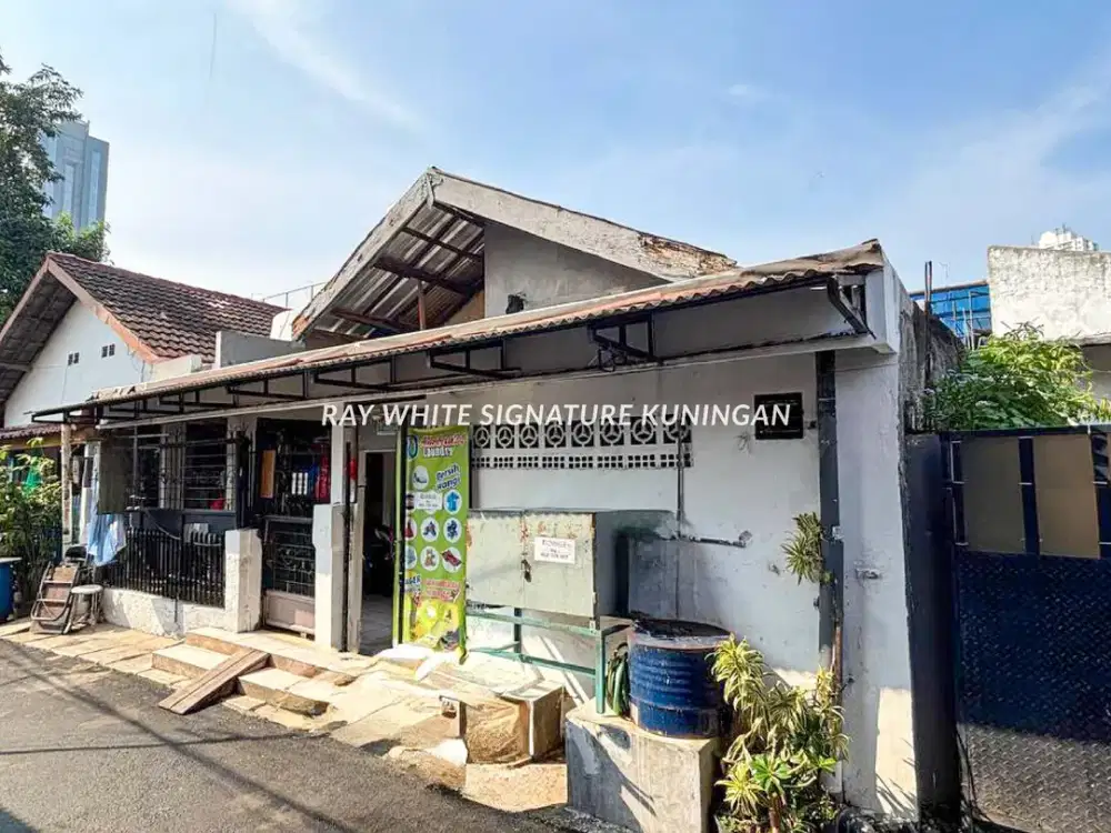Dijual Rumah Kost Strategis 10 Kamar di Jl Anggrek Setiabudi