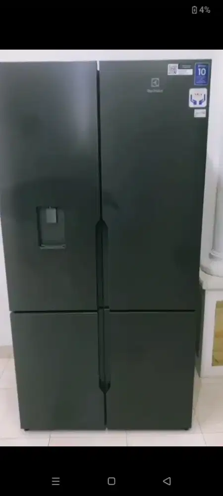 Electrolux Kulkas Multi Door 4 Pintu 562L EQE5660A-B
