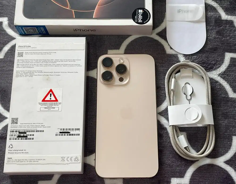 iPhone 16 Pro Max 256Gb Dessert Titanium Garansi On Mulus Fullset Ori