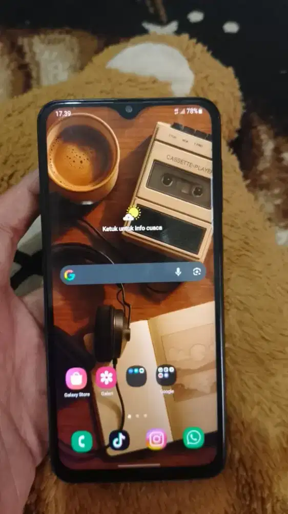 Samsung A20 3/32gb