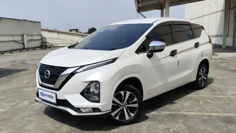 PROMO Low Angsuran Nissan Livina 1.5 VL Bensin-AT 2019 BMU