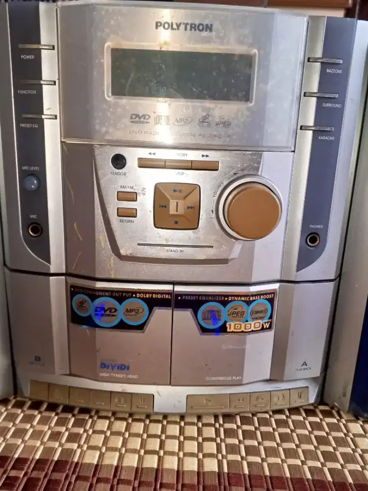 Tape Polytron DVD video, VCD, kaset, radio