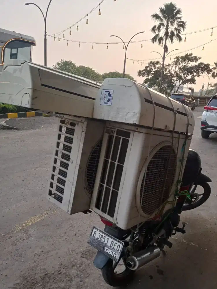 Juwal beli AC bekas