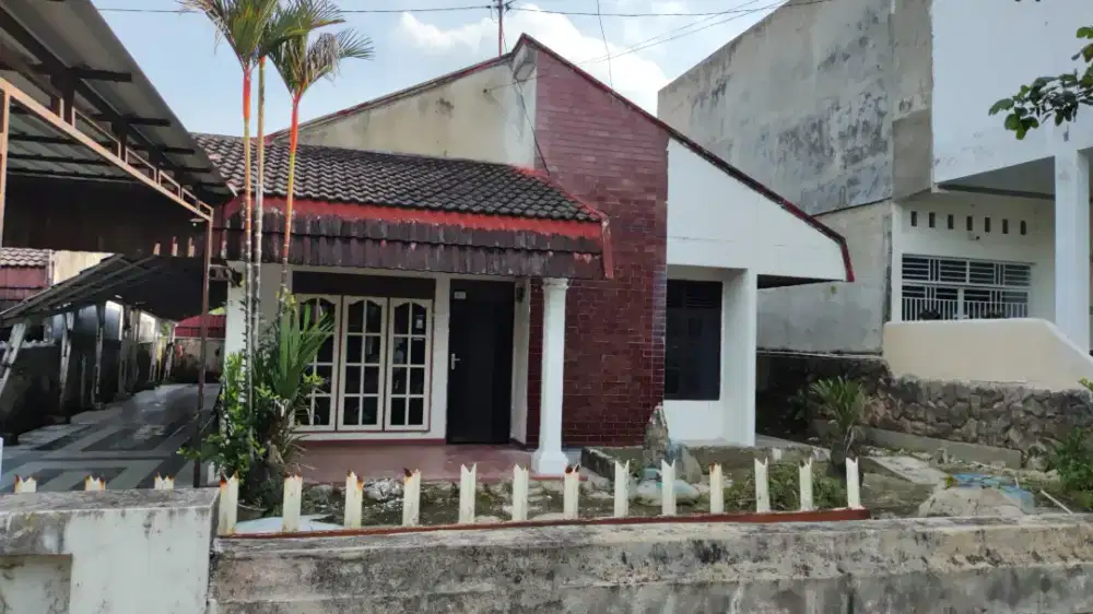 HUNIAN EKSKLUSIF/RUMAH HOP