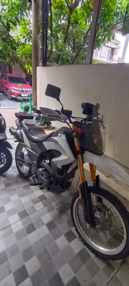 Beneli 200cc dual purpose
