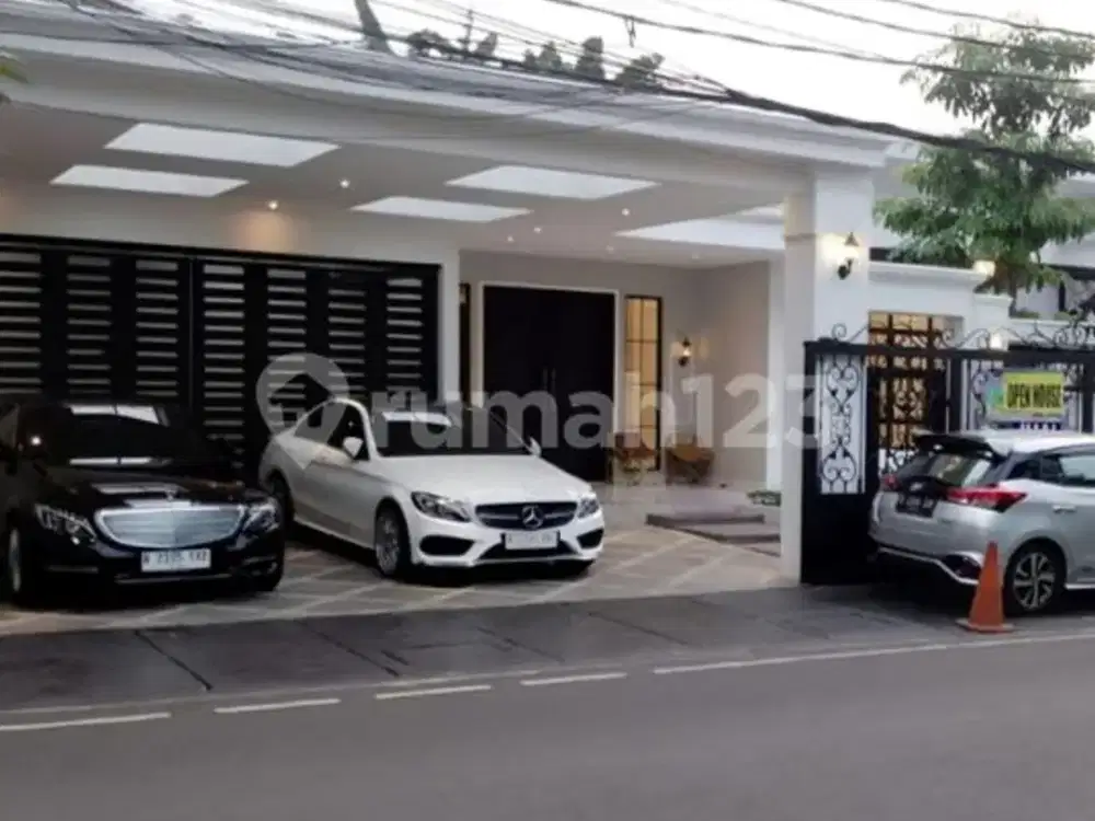 Rumah Brand New Siap Huni Turun Harga di Cilandak Lokasi Strategis Dekat MRT & Citos