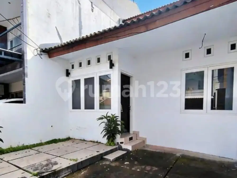 Rumah Siap Huni Dalam Perumahan Taman Bona Indah Lebak Bulus Jakarta Selatan