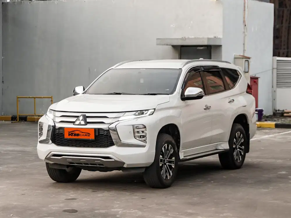 Mitsubishi Pajero Sport Dakar Ultimate 4X2 Matic 2022 putih ganjil