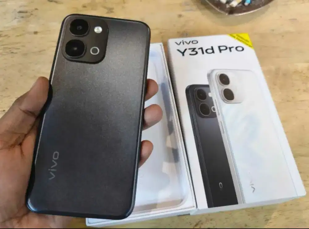 Vivo Y31d pro Ram 8/128 baterai 7000mAh cas 90W lengkap
