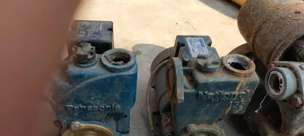 pompa air  merk. simisu, panasonic dan national