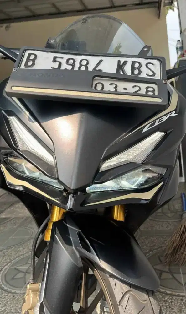 Cbr 150 rr tahun 2023 low km