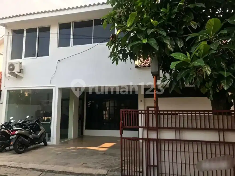 Rumah Lama Cocok untuk Kantor dan Kos-Kosan di Cibulan Kebayoran Baru Nego Sampai Deal