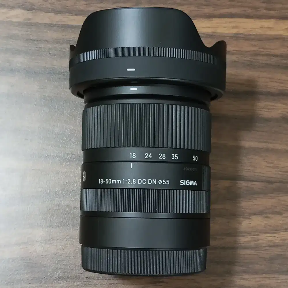 LENSA 18-50M F2.8 DC DN E MOUNT LIKENEW FULLSET BOX