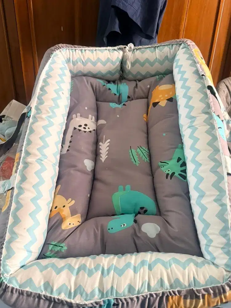 Kasur bayi empuk motif dino