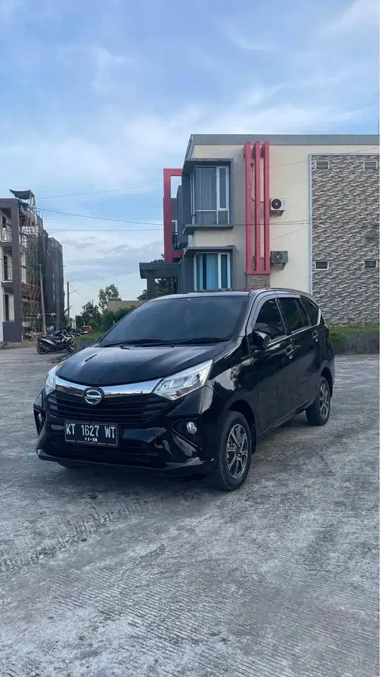 DAIHATSU SIGRA 1.2 R MT 2021