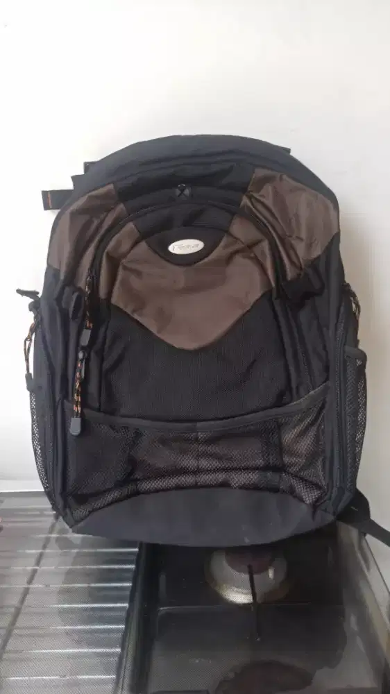 Tas ransel besar
