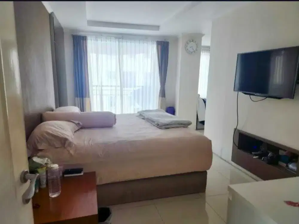 Dijual Apartemen Renovasi di Frenchwalk Kelapa Gading