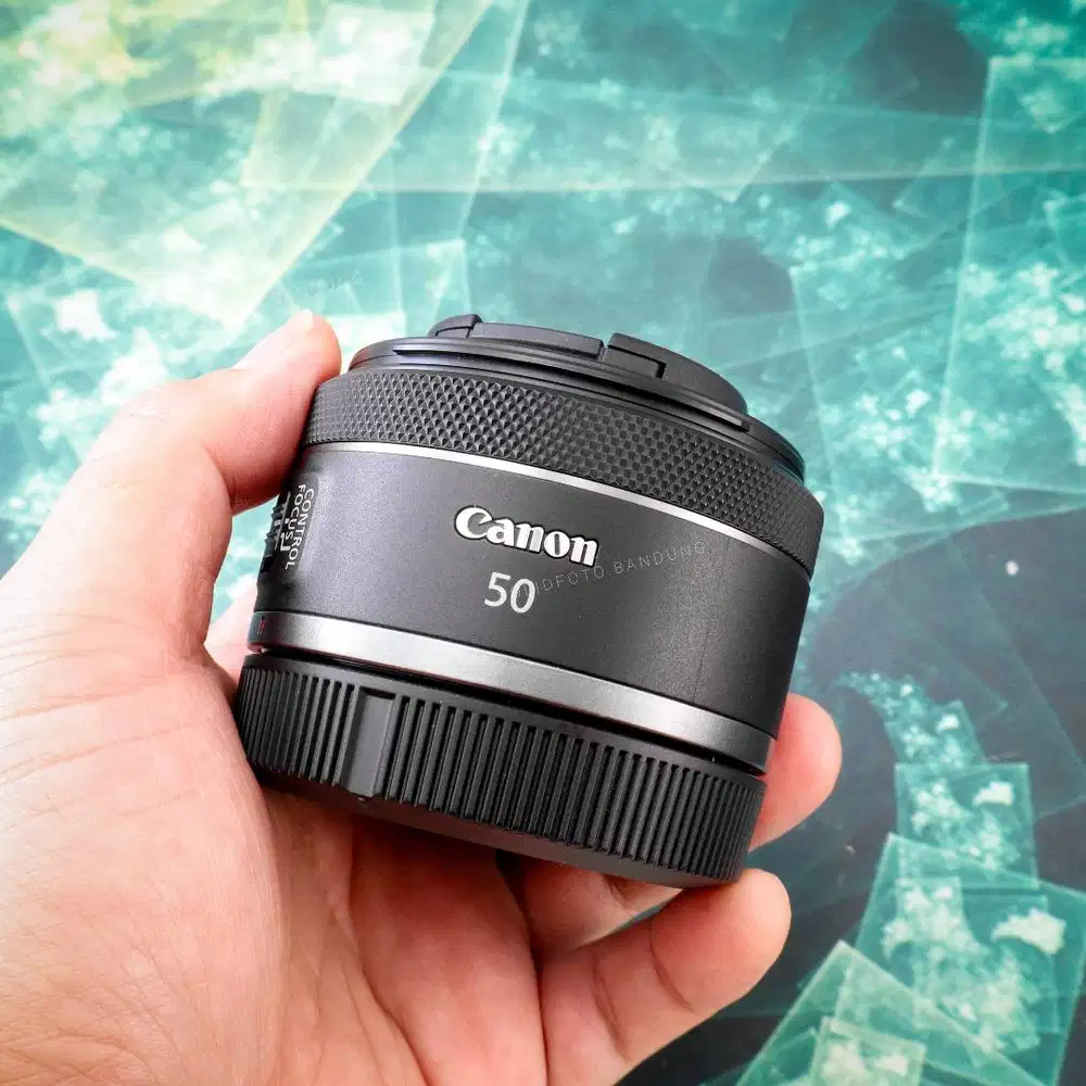 Canon RF 50mm F1.8 STM. Fullset Like New. Ex Datascrip