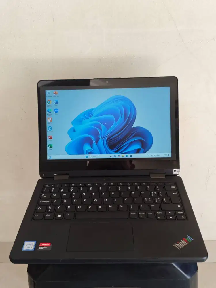 Lenovo ThinkPad Yoga 11e | 2-in-1 Touchscreen | RAM 8GB | Siap Pakai
