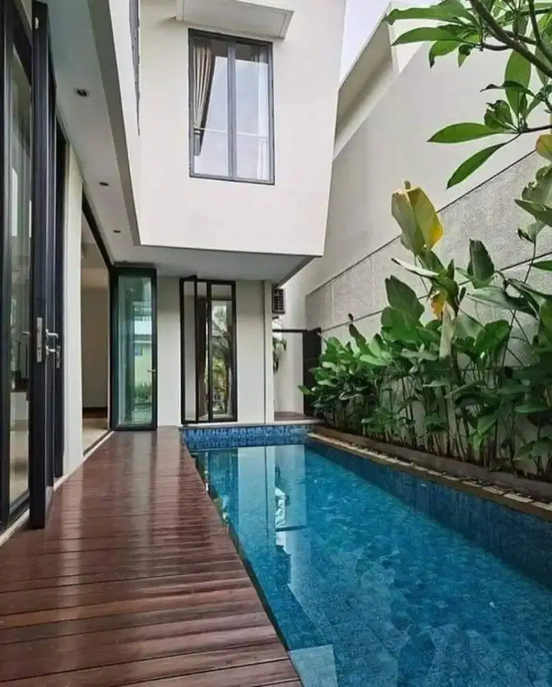 Kolam renang pribadi