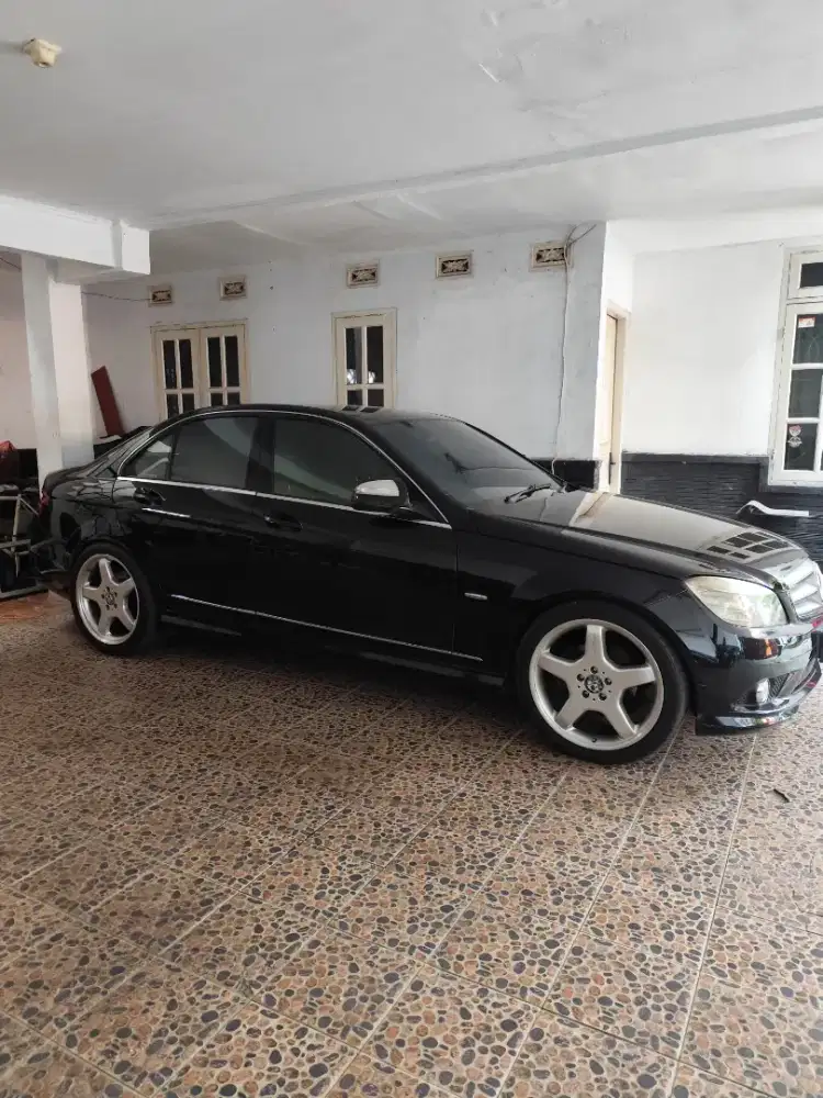 Mercy C230 AMG Package Avg 2008 Full original jarang pakai an sendiri