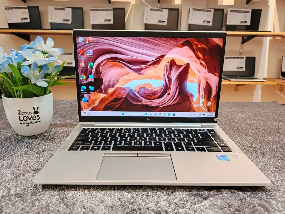 Laptop Bekas Siap Pakai! HP Elitebook 840 G8 RAM 16 GB