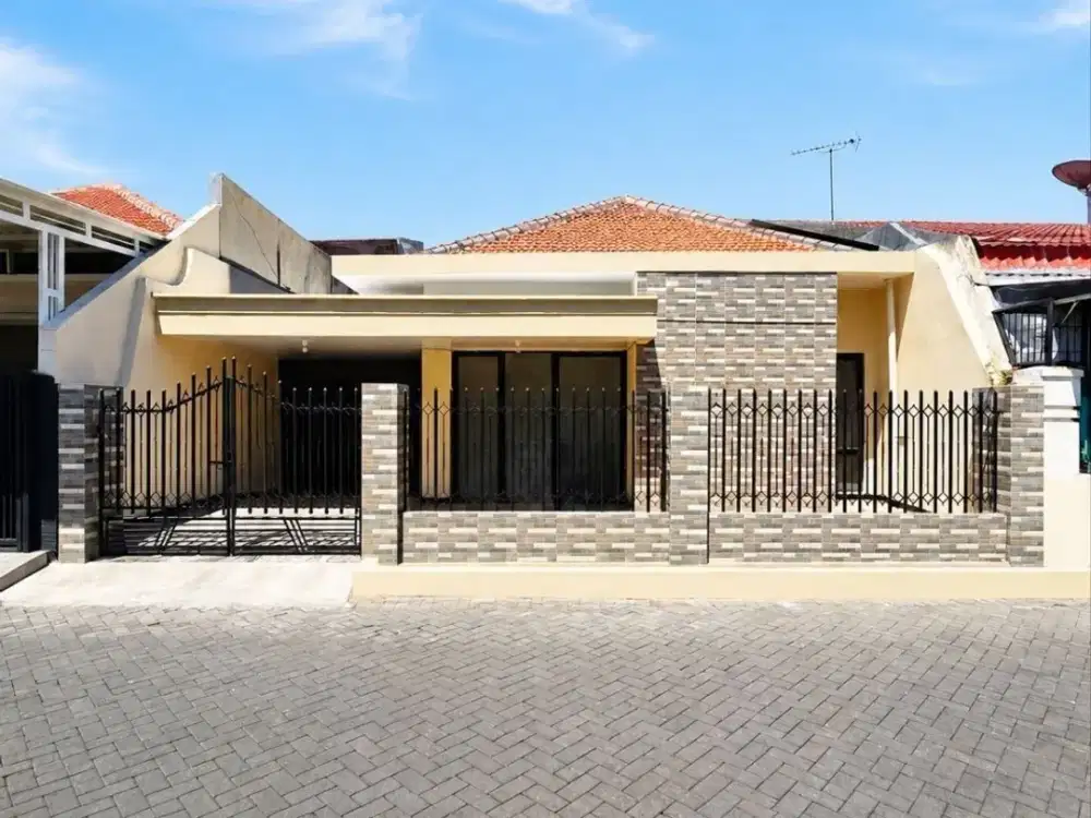 Dijual rumah lebak indah